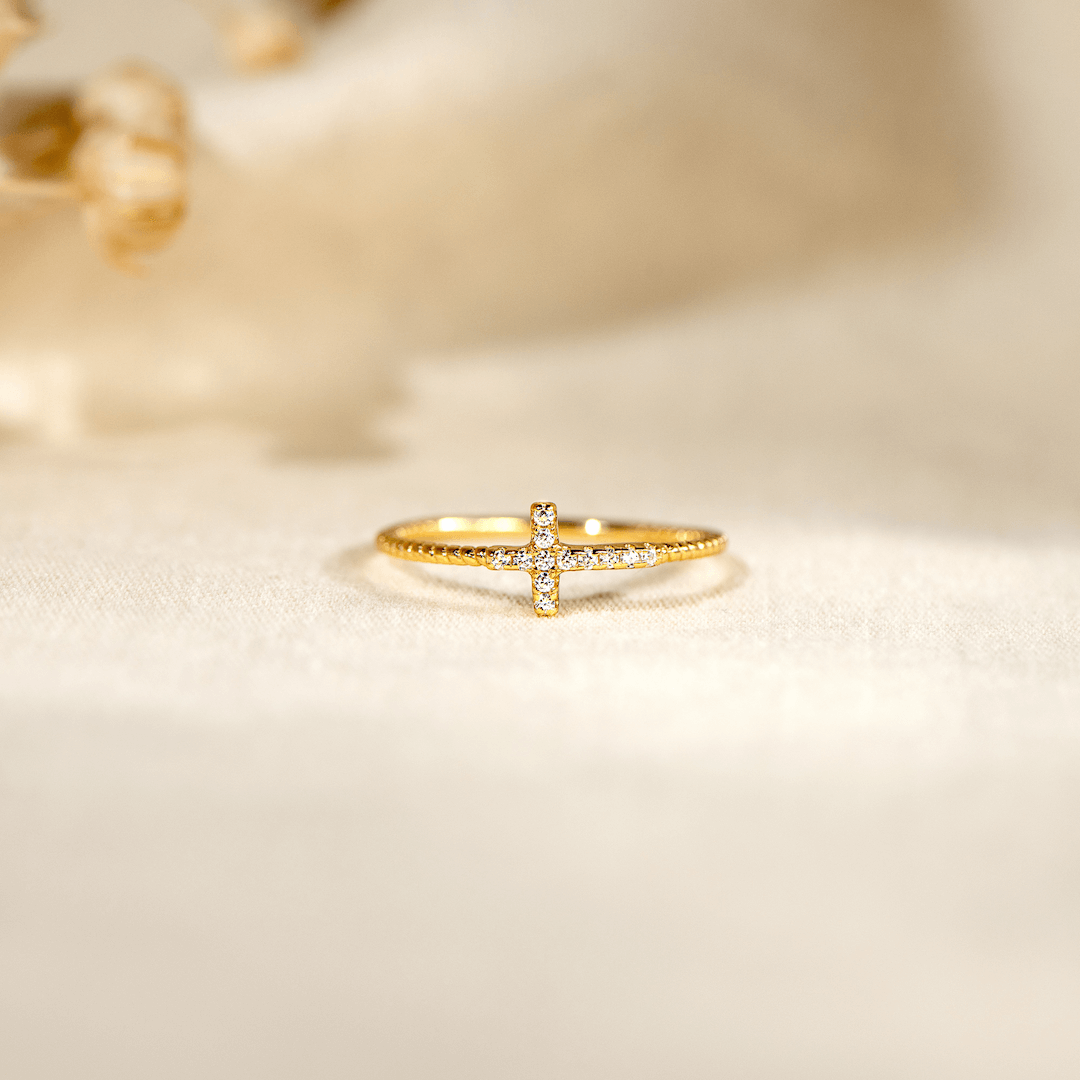 CROSS BEADED RING