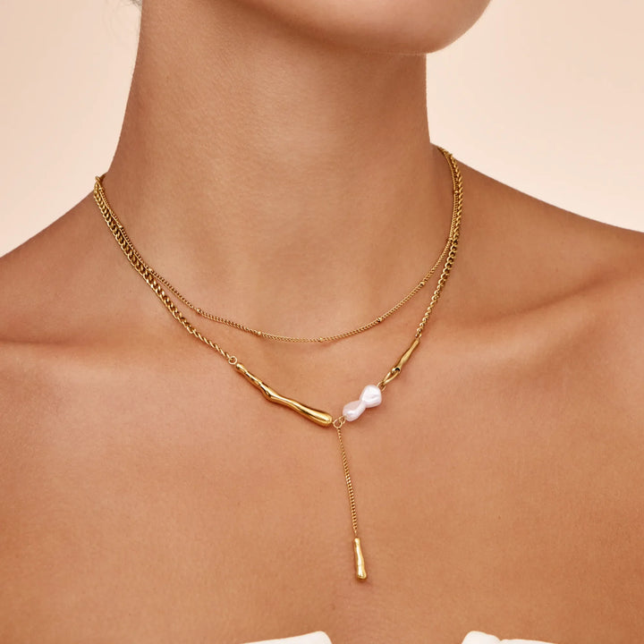 Pearl Bar Necklace