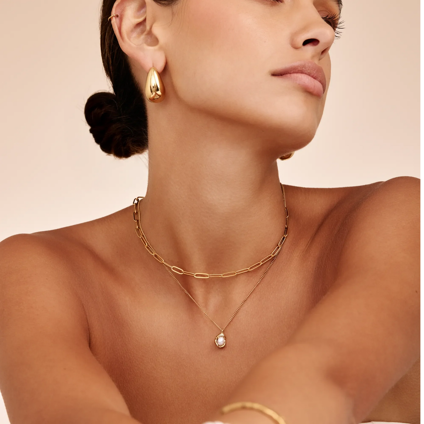 Gilded Pearl Drop Necklace